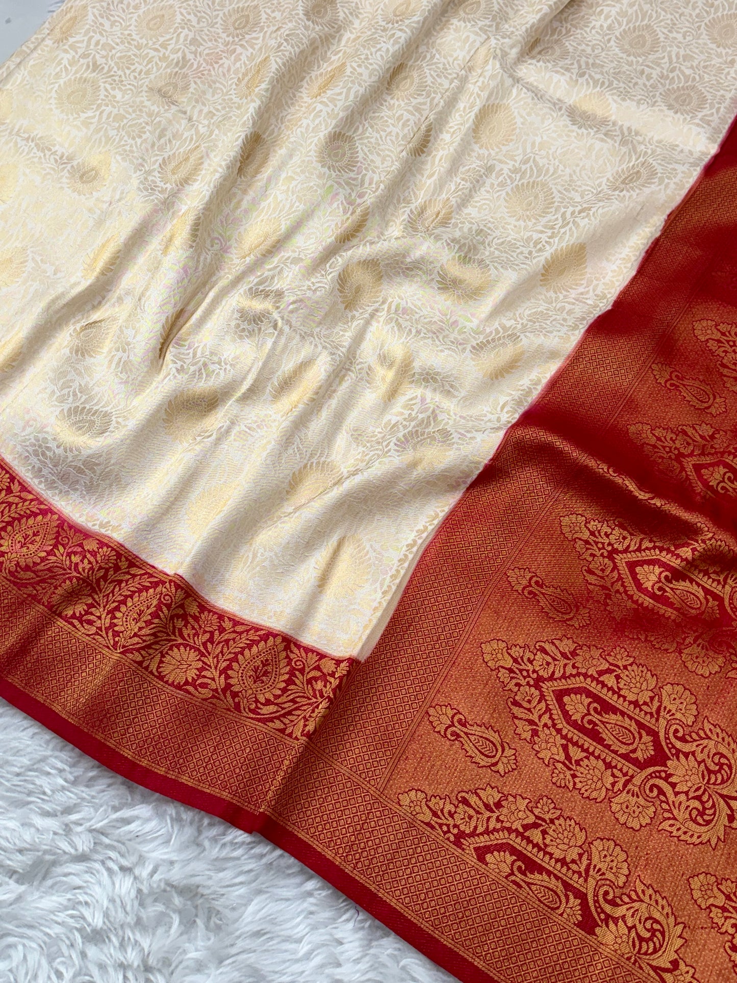Off White to Maroon Kanjivaram Soft Silk Saree