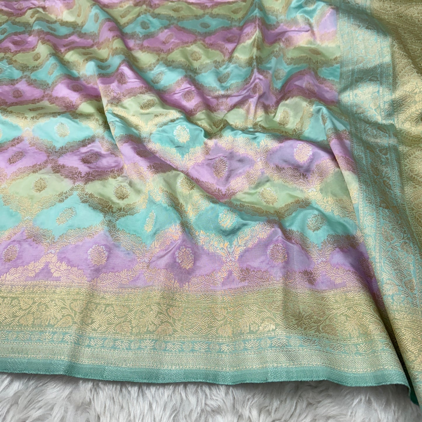 Banarasi Rangkaat Katan Silk Saree