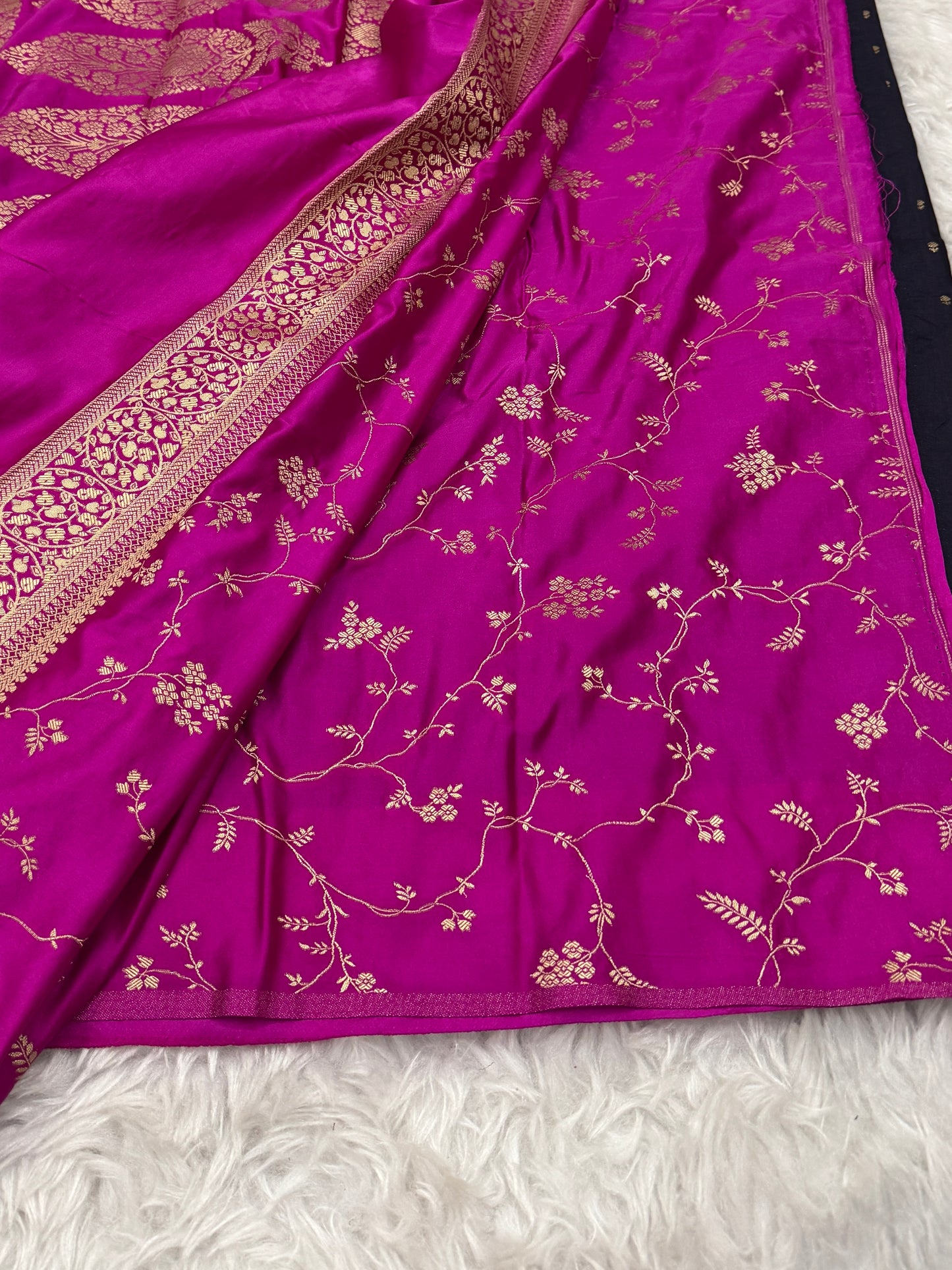 Black to Rani Pink Banarasi Mashru Silk Saree