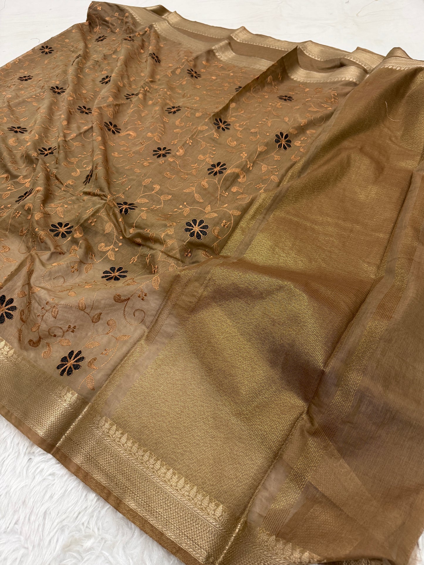Chiku Mul Chanderi Chikankari Saree