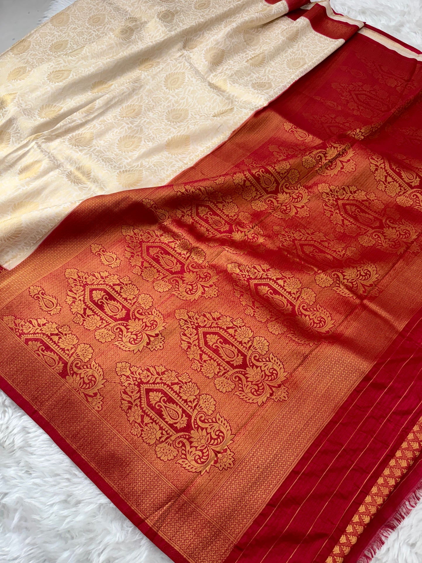 Off White to Maroon Kanjivaram Soft Silk Saree