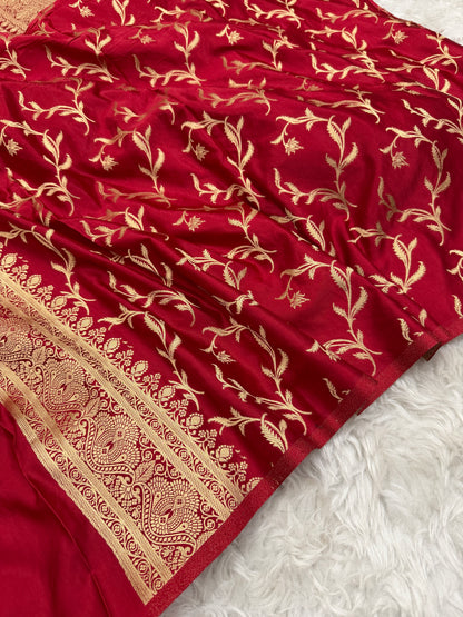 Bridal Red Banarasi Mashru Silk Saree