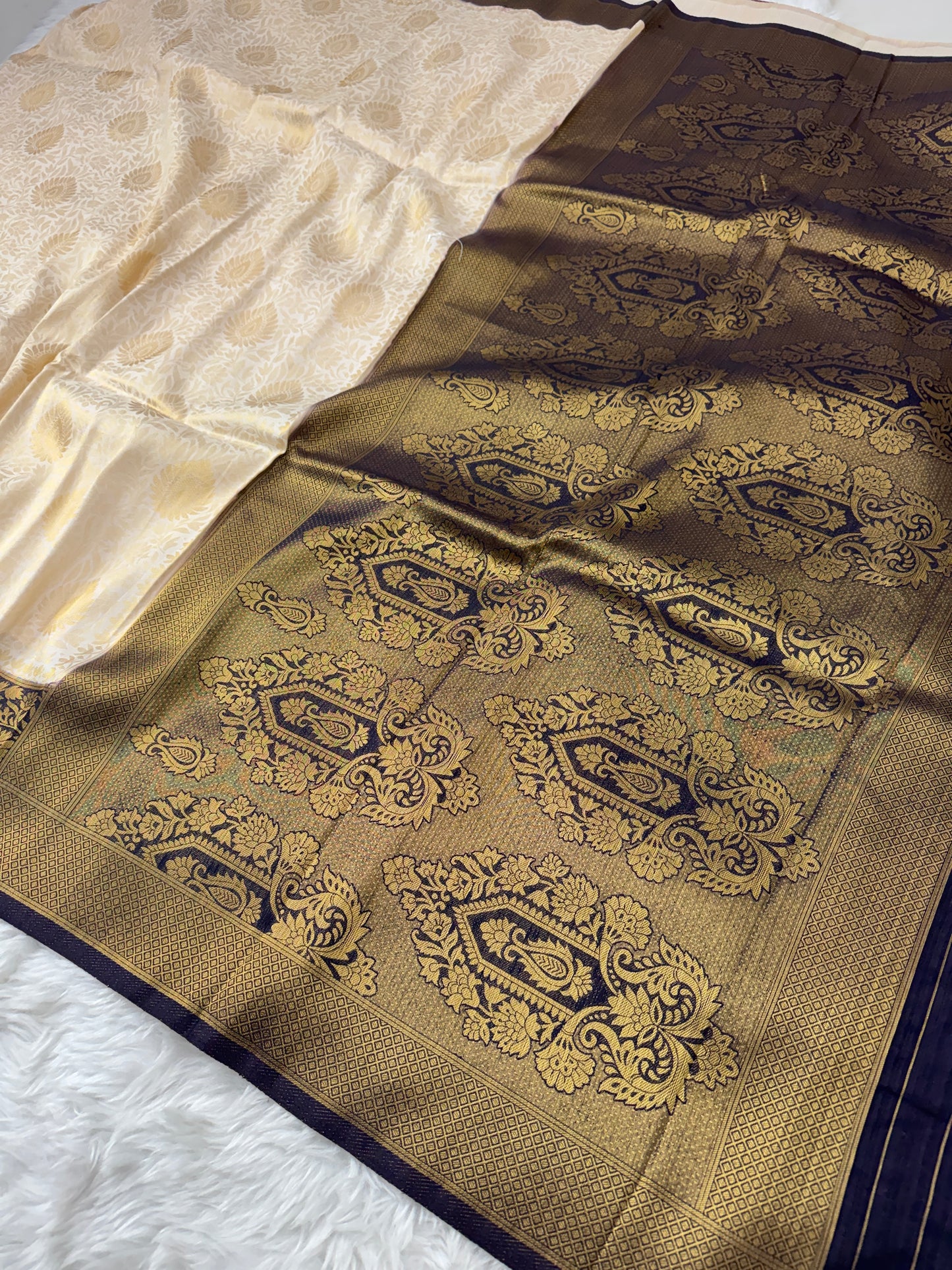 Off White to Navy Blue Kanjivaram Soft Silk Saree