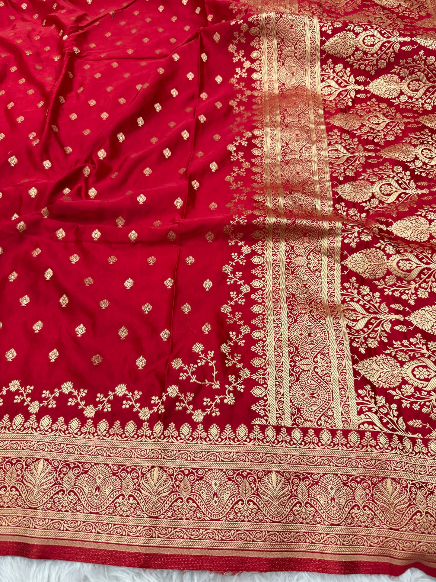 Bridal Red Banarasi Mashru Silk Saree