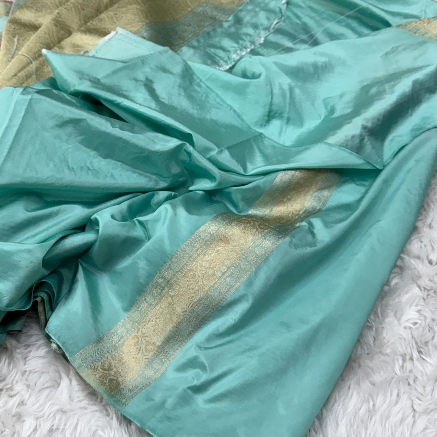 Banarasi Rangkaat Katan Silk Saree