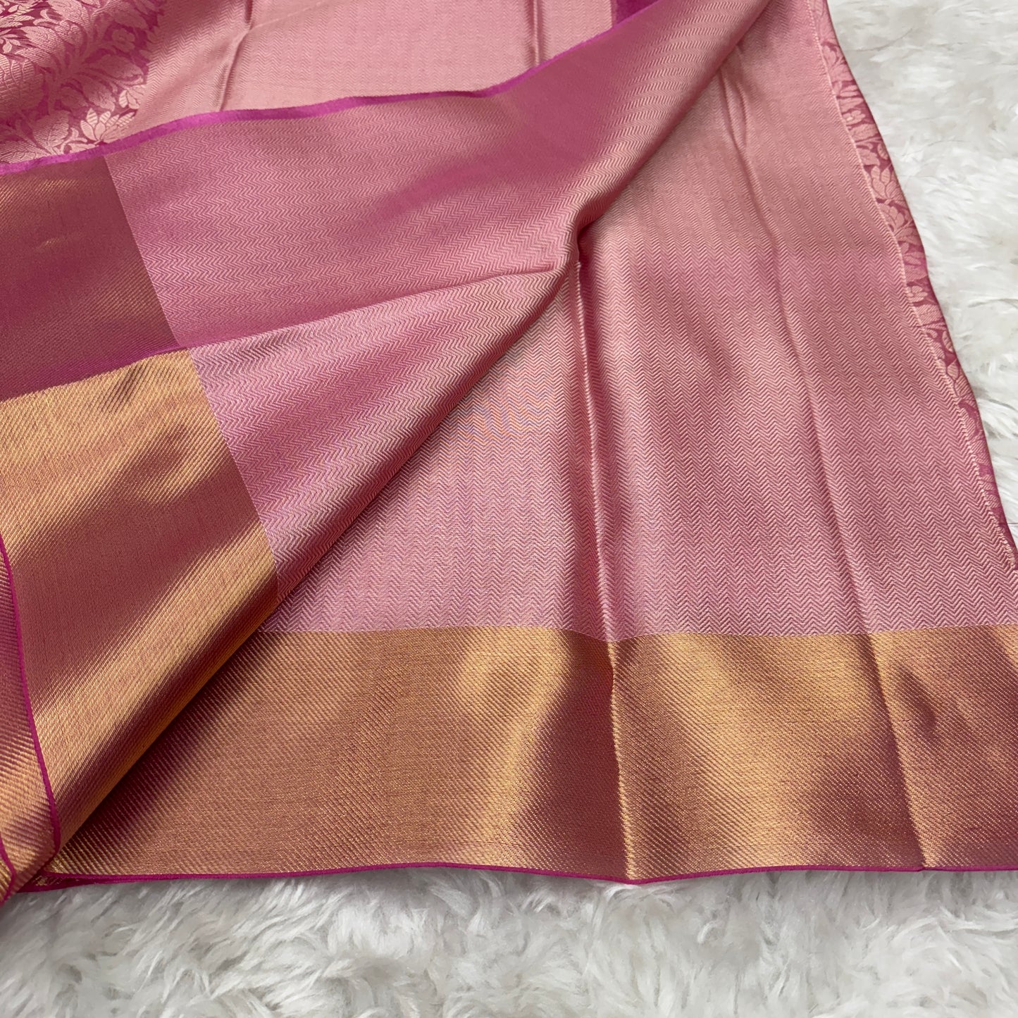 Floral Pink Kanjivaram Tissue Silk Saree