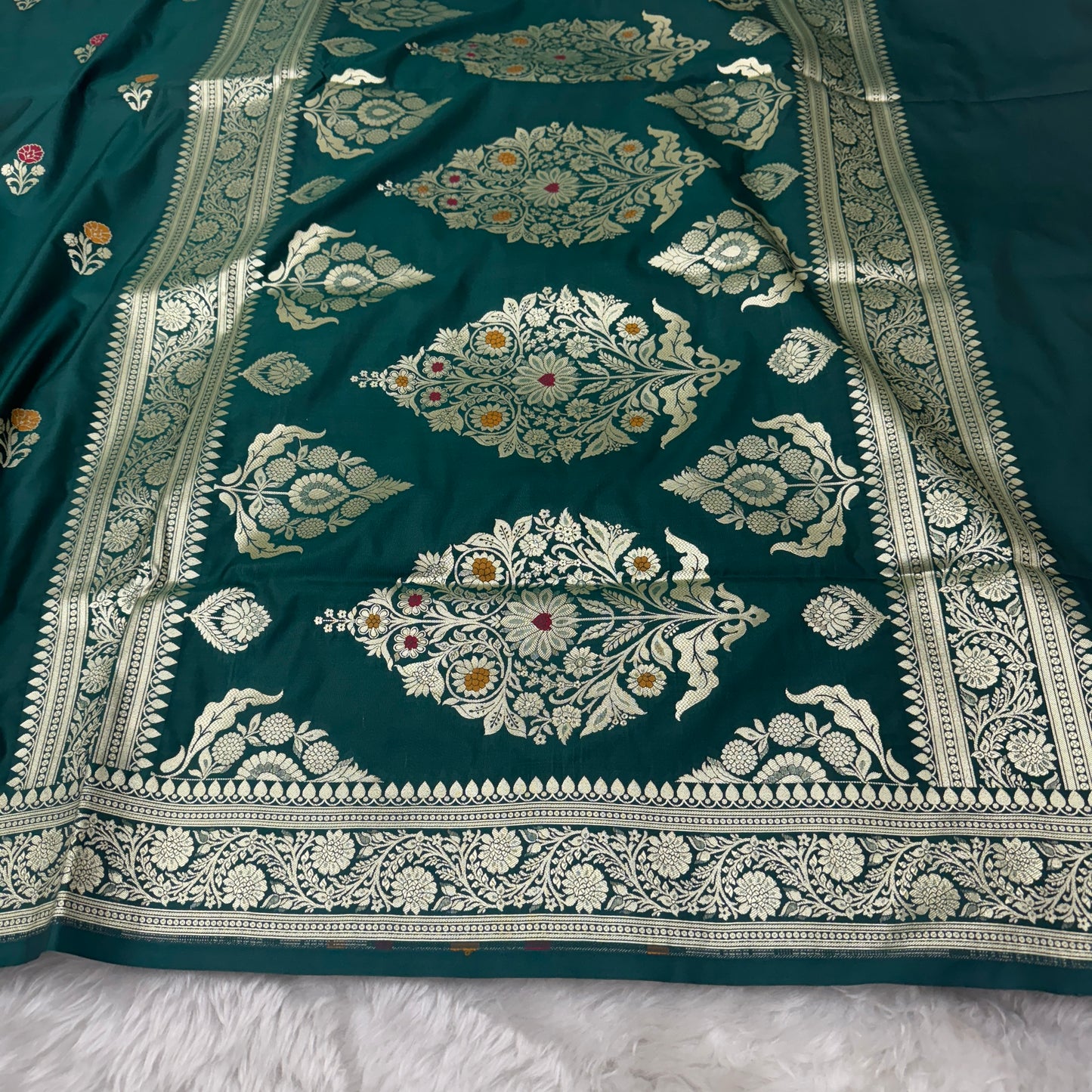 Emerald Green Banarasi Meenakari Katan Silk Saree