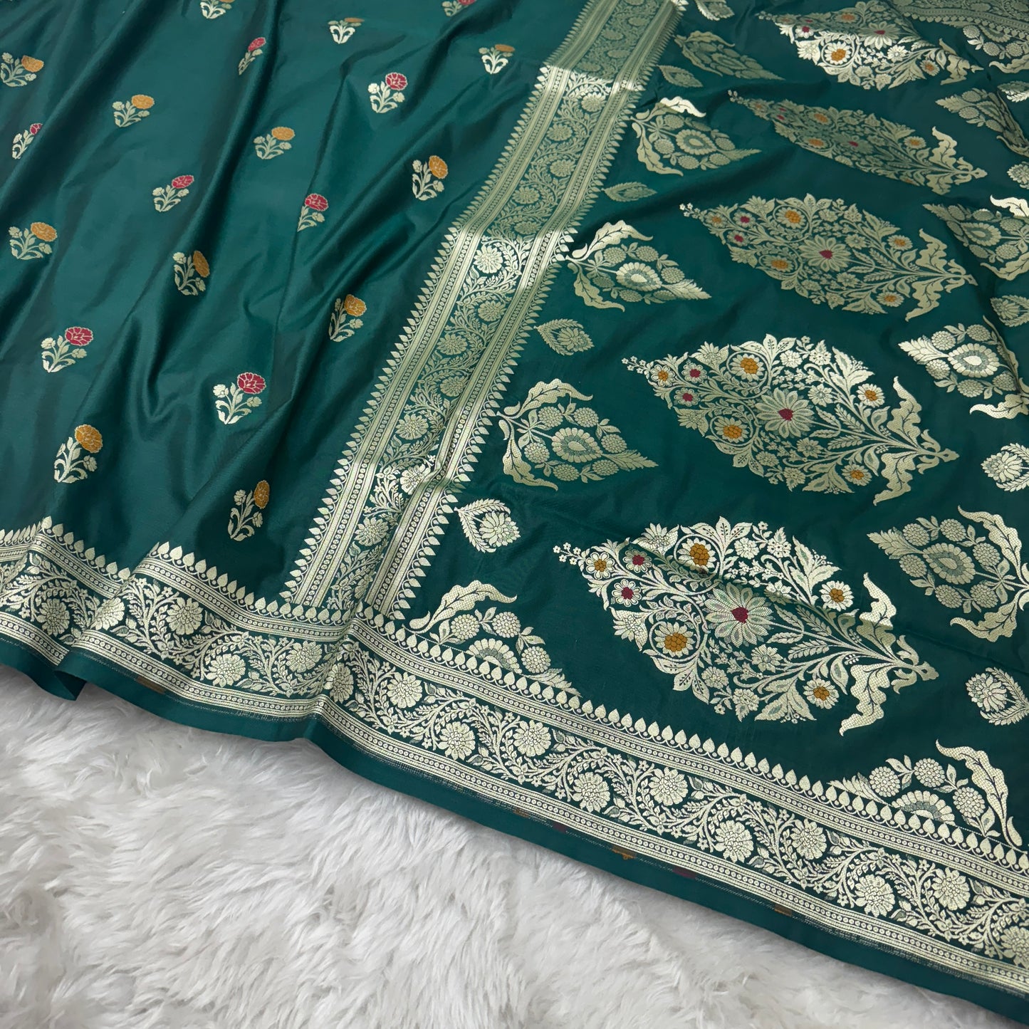Emerald Green Banarasi Meenakari Katan Silk Saree