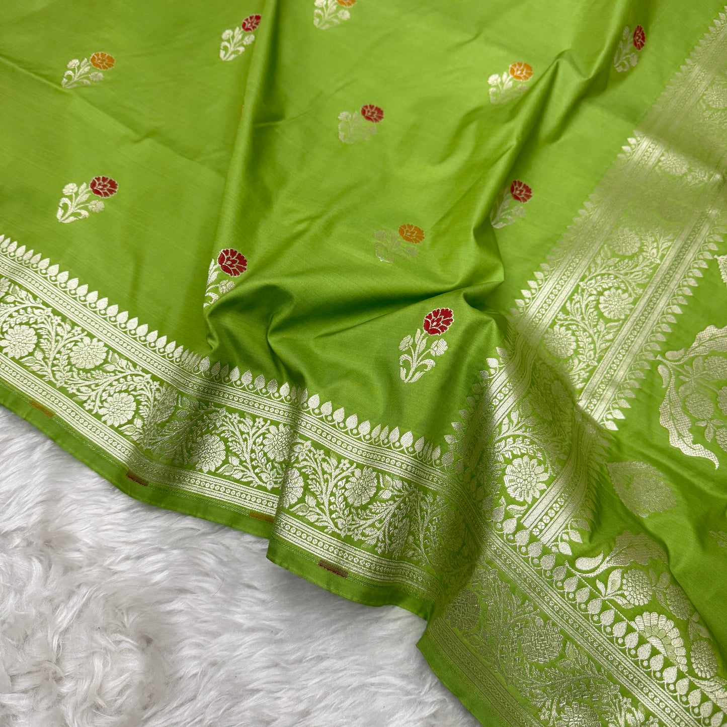 Liril Green Banarasi Meenakari Katan Silk Saree