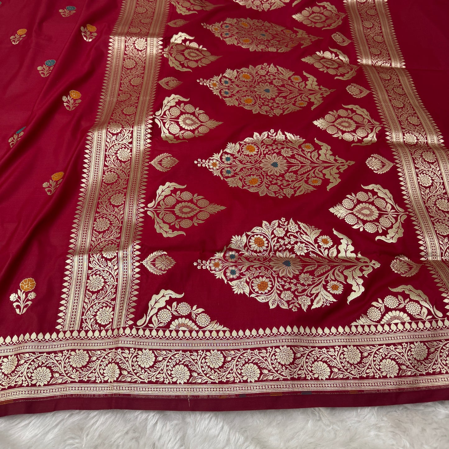 Maroon Banarasi Meenakari Katan Silk Saree